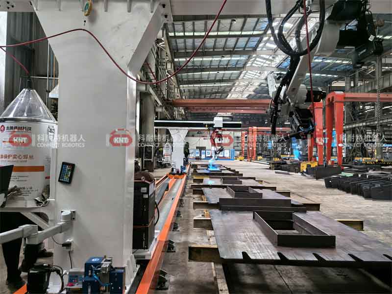 Precision welded bridge steel components produced by eight-axis cantilever welding robot system